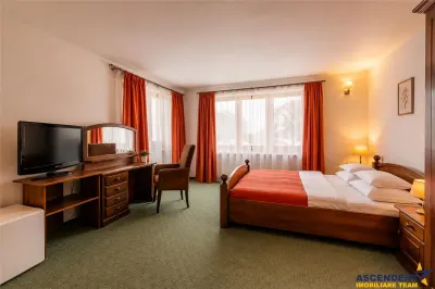 Refugiu turistic& rezidential, panorama asupra Brasovului, pe 1.500 mp teren, Drumul Poienii, Brasov - foto 14