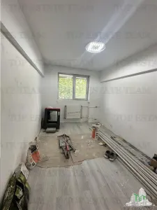 Apartament de 3 camere renovat complet, Drumul Taberei, 4 min metrou Raul Doamnei - foto 3