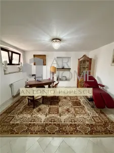 Casa 11 camere D+P,cu o arhitectura deosebita, ultracentral, Ploiesti. - foto 14