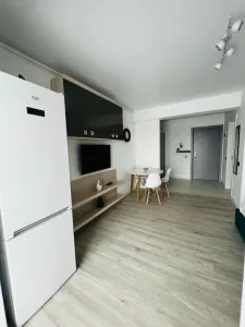 Garsoniera in bloc nou, in Ploiesti, zona Albert - foto 2