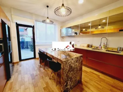 Vila Lux 5 camere Pantelimon teren generos - foto 8