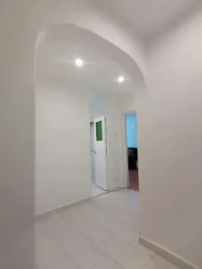 Garsoniera Racadau-pietonal,bloc apartamente,liber,70000 Euro - foto 2