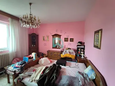 Casa singur in curte, zona  Brasovului Vechi - foto 5