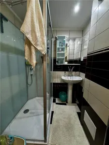 Fabric, apartament 2 camere, decomandat, centrala proprie - foto 9