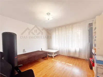 Apartament 3 camere decomandat, parter inalt ,  zona centrala - foto 9