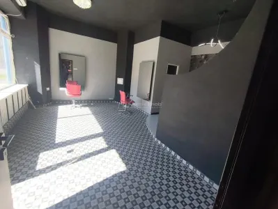 Resita Chirie Spatiu Comercial Zona Posta - foto 9