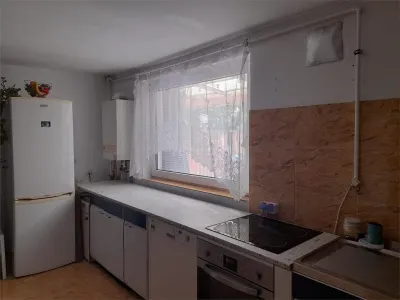 Resita Casa Zona Retrasa - foto 2