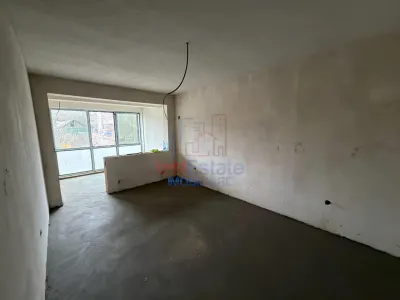 Apartament cu 3 camere Hlincea etajul 1 de 76mp - foto 9