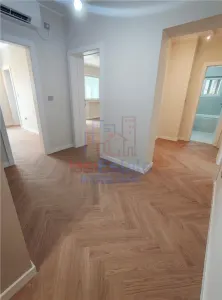 Oferta Rara - Copou - Parc - Apartament 4 camere cu garaj si boxa - foto 7