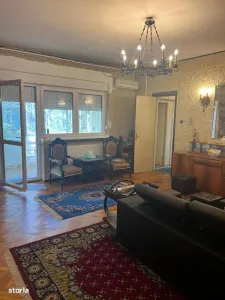 Vanzare apartament 3 camere in Vila, Piata Constitutiei - foto 3