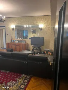 Vanzare apartament 3 camere in Vila, Piata Constitutiei - foto 7