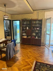 Vanzare apartament 3 camere in Vila, Piata Constitutiei - foto 9