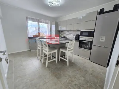 Casa tip vila in Miroslava: fara investitii necesare, mutare imediata!! - foto 4