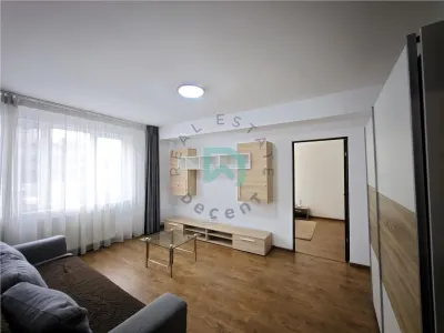 Inchiriez 2 camere, Cinema Patria, Brasov - foto 3
