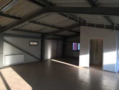 Spatiu birouri si depozit in Ploiesti, zona Xenia. - foto 2