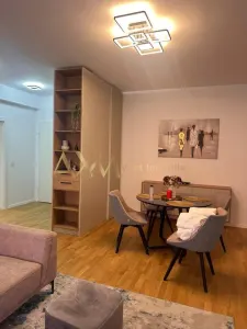 Inchiriere apartament 2 camere - foto 23