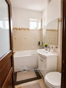 Apartament 4 camere, 91 mp , Tătărași, renovat complet, 2 băi, 2 balcoane - foto 8