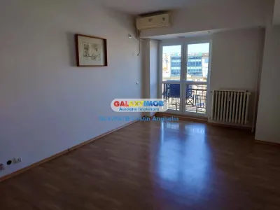 Apartament 2 camere nemobilat - metrou 1 minut - Piata Unirii - foto 4