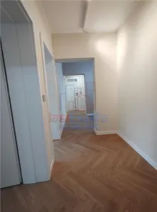 Ocazie - Copou - Parc - Apartament 4 camere cu garaj si boxa - foto 14