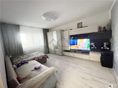 Apartament 2 camere decomandat, renovat, zona Astra - Carpatilor - foto 2