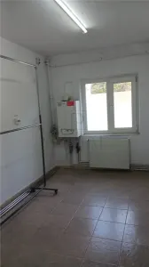 Spatiu comercial - centrala proprie - zona excelenta - 55 mp - foto 5