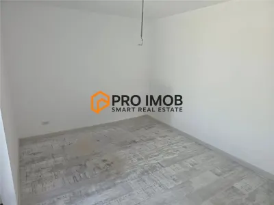 Patru unitati locative apartament tip Penthouse zona Campineanca - foto 4