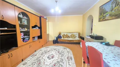 VIDEO | Etaj II | Apartament decomandat cu 2 camere in Livada - foto 9