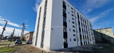 Bocsa Romana, Proiect NOU, 28 de Apartamente  cu 2 si 3 Cam.,Modernizat total Premium. - foto 11