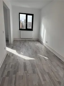 Bocsa Romana, Proiect NOU, 28 de Apartamente  cu 2 si 3 Cam.,Modernizat total Premium. - foto 18