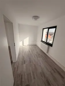 Bocsa Romana, Proiect NOU, 28 de Apartamente  cu 2 si 3 Cam.,Modernizat total Premium. - foto 23