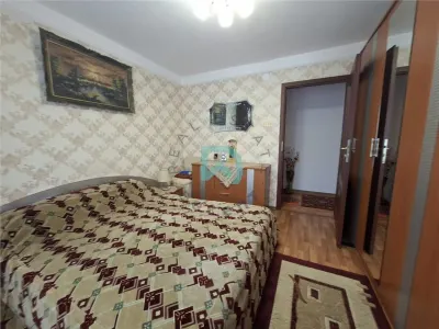Apartament 3 camere, Astra, etaj 1, decomandat - foto 14