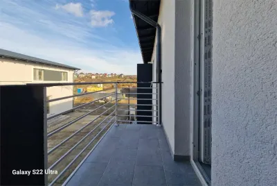 Cartier Stejari INTABULAT 2 camere 40 mp Lunca Cetatuii - foto 5