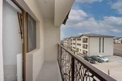 Capat CUG  INTABULAT 1 camera D 32 mp   parcare inclusa Lunca Cetatuii - foto 3