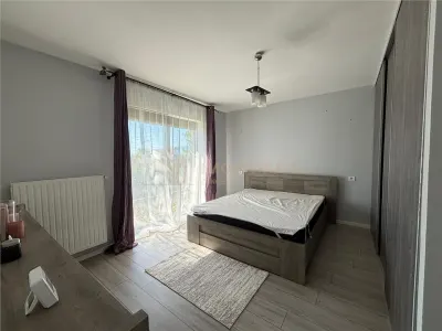 Apartament cu 2 camere si curte proprie - Baia Mare