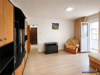 Cochet si ergonomic, mobilat, echipat, balcon, zona centrala Codlea, Brasov - foto 12