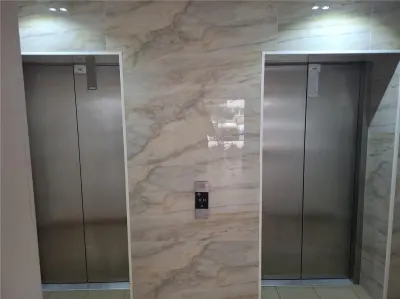 Vânzare apartament 3 camere | Palladium Residence | 5 min de metrou N Teclu | etaj 1/11 | centrală proprie | parcare | 62mp construiți | - foto 4