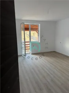 Casa de vanzare cu 5 camere 150 mp utili, 180 mp curte - Cisnadie, Sibiu - foto 7