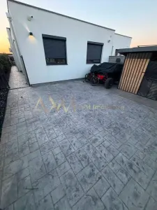 Vanzare 1/2 duplex 4 camere cu piscina incalzita si acoperita - foto 11