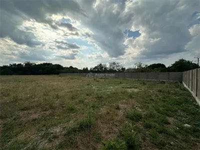 Bocsa Romana, De Inchiriat, Teren Intravilan 8.500mp, strada principala - foto 10