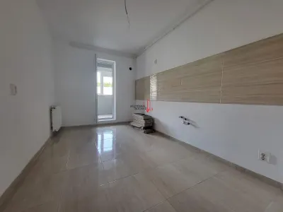 3 CAMERE DECOMANDAT / TERASA 22MP+BALCON / 2 PARCARI - foto 7