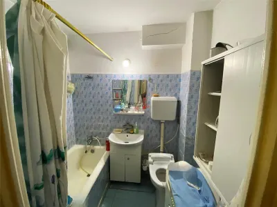 3 camere semidecomandat, etaj intermediar Vatra Luminoasa - foto 8