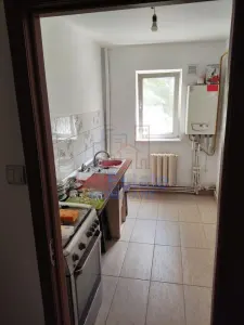 Apartament 3 camere, etaj 1, centrala proprie, 51 mp - Dacia - foto 5