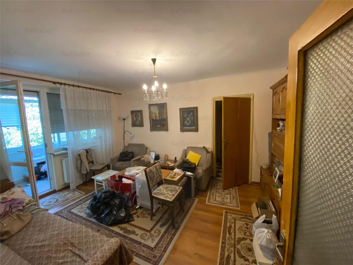 Vanzare apartament 3 camere | Sos Mihai Bravu - Maior Coravu | etaj 2 | bloc 1970 reabilitat | pozitie foarte bună | - Bucuresti