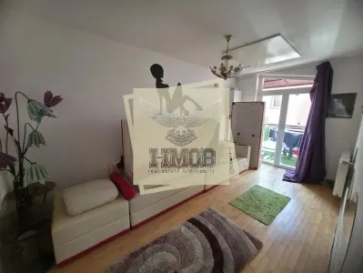 Apartament decomandat la vila 4 camere etaj 1 Selimbar - foto 6