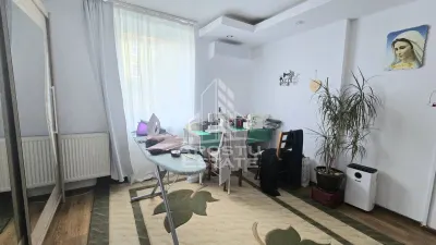 Apartament de vanzare cu 2 camere, centrala proprie, zona Ronat - foto 2