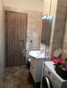 Apartament cu 2 camere de vanzare,Loc de parcare , Dumbravita - foto 5