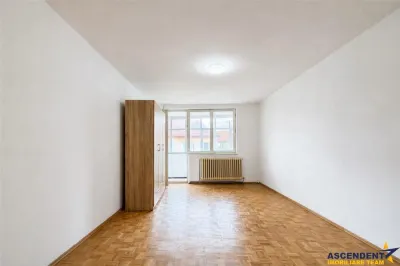Apartament confortabil,2 camere,etaj 2,zona linistita si accesibila,Simeria,Sfantu Gheorghe - Sfantu Gheorghe