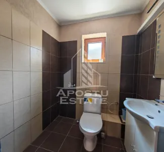 Duplex de vanzare cu 5 camere si 3 bai, mobilat si utilat, Dumbravita - foto 8