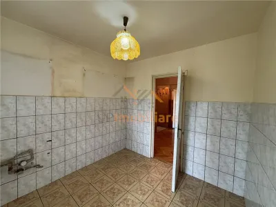 APARTAMENT 3 CAMERE | ETAJUL 1 | BUCATARIE SEPARATA | DACIA |ORADEA - foto 8