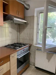 Apartament 3 camere Girocului Decomandat cu Centrala Proprie si 2 Balcoane - foto 6